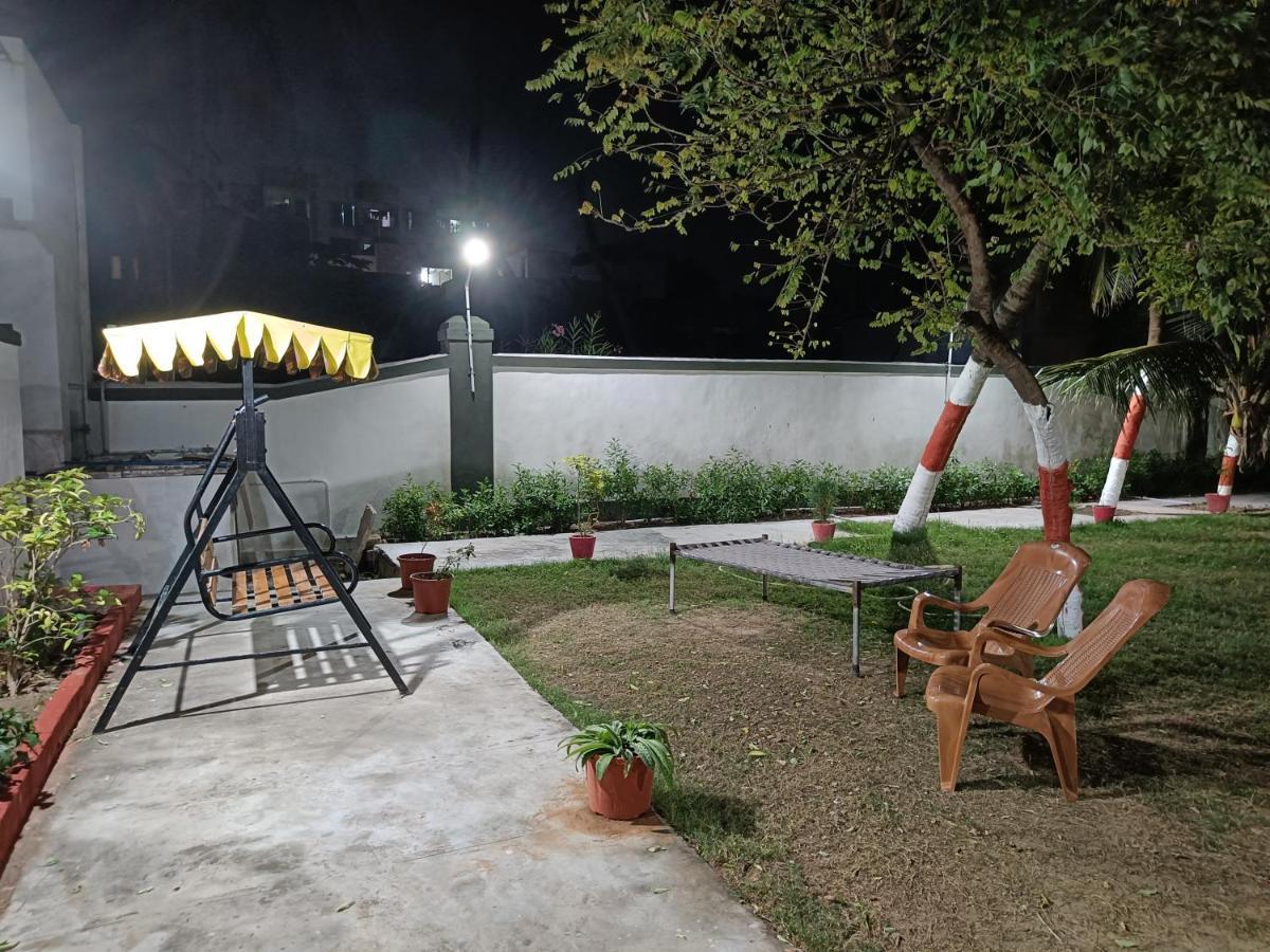 Chitrakut Bungalows Dwārka Extérieur photo